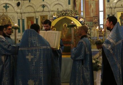 Праздничные Богослужения в день Успения Пресвятой Богородицы в Свято-Ильинском соборе г. Россошь