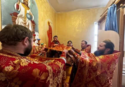 Соборное богослужение духовенства благочиния в день памяти священномученика Даниила Алферова