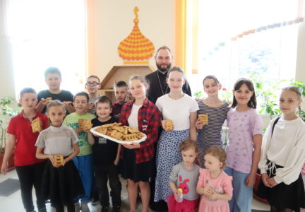 В воскресной школе при Свято-Ильинском соборе состоялись беседы со священником, посвященные седмице Иоанна Лествичника