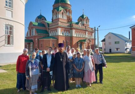 Паломничество в Троекуровский монастырь