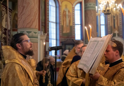 В канун Недели о блудном сыне Преосвященнейший Дионисий совершил всенощное бдение в Ильинском кафедральном соборе