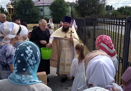 Престольный праздник в храме Спаса Всемилостивого г. Россошь