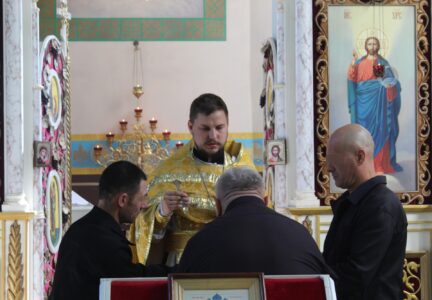 Богослужение в день памяти Собора святых Воронежской митрополии в Никольском храме г. Россоши