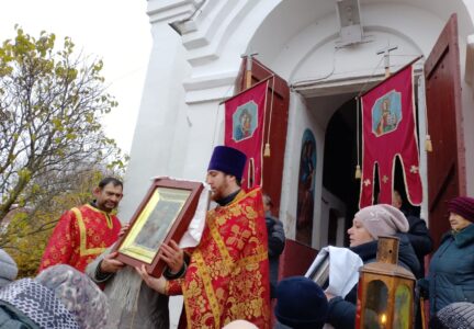 Престольный праздник в храме Параскевы Пятницы с. Кривоносово