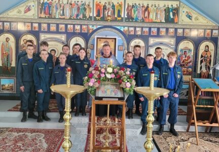 Студенты Россошанского техникума посетили храм Рождества г. Россошь