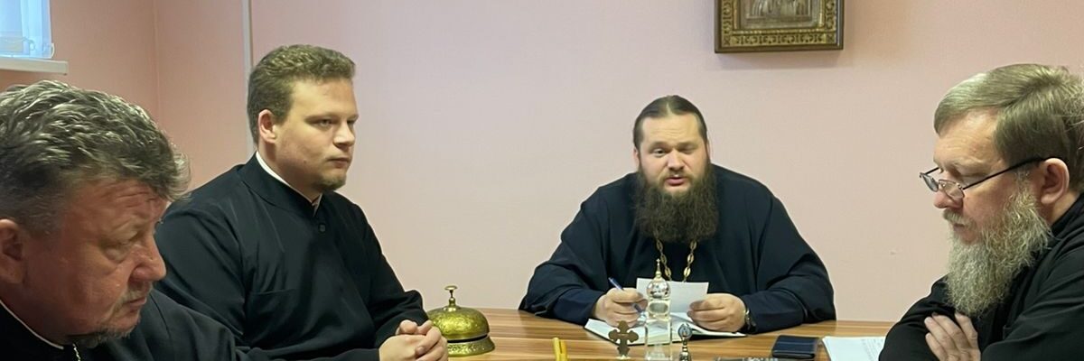 В Россошанском благочинии прошло собрание духовенства