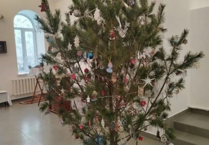 Праздничное богослужение в Михайло-Архангельском храме с. Нижний Карабут