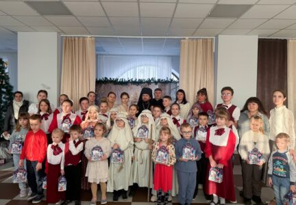 Архипастырь посетил Рождественский концерт, состоявшийся в стенах Духовно-просветительского центра города Россошь