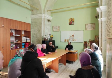 Руководитель епархиального миссионерского отдела провел встречу с прихожанами и сотрудниками храма р.п. Кантемировка