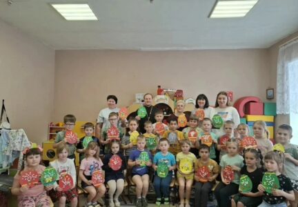 Помощник благочинного по миссионерскому служению посетил Заболотовский детский сад