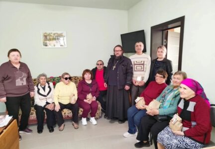 Помощники по социальной работе посетили Россошанское отделение Общества слепых