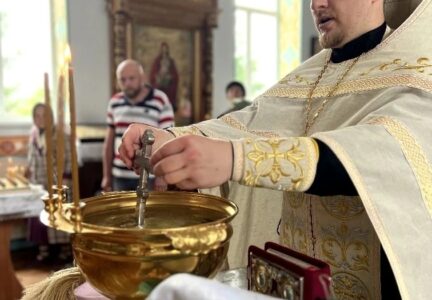 На приходе Преображенского храма была совершена праздничная Литургия проведена миссионерская акция