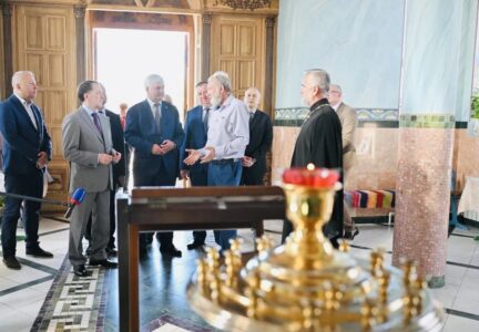 Приход села Новая Калитва посетили представители власти и безнеса