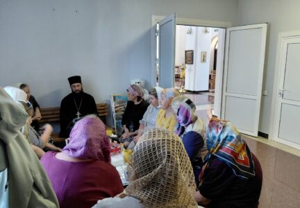 Встреча с прихожанами храма Всемилостивого Спаса г. Россошь