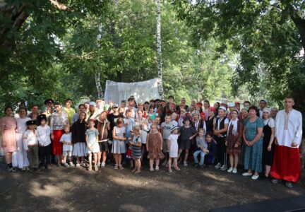 Семейный палаточный лагерь «Белогорье»
