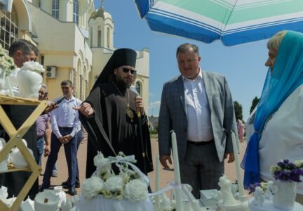 На территории кафедрального собора прошли ярмарочные торжества