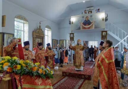 Праздничное богослужение в день памяти священомученника Евгения Попова